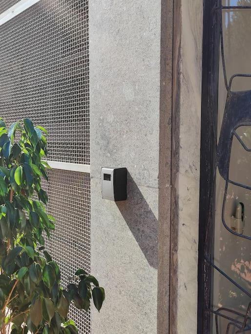 Appartement Culla Di Diego Box Auto, Sospesi Nel Cielo! Rome