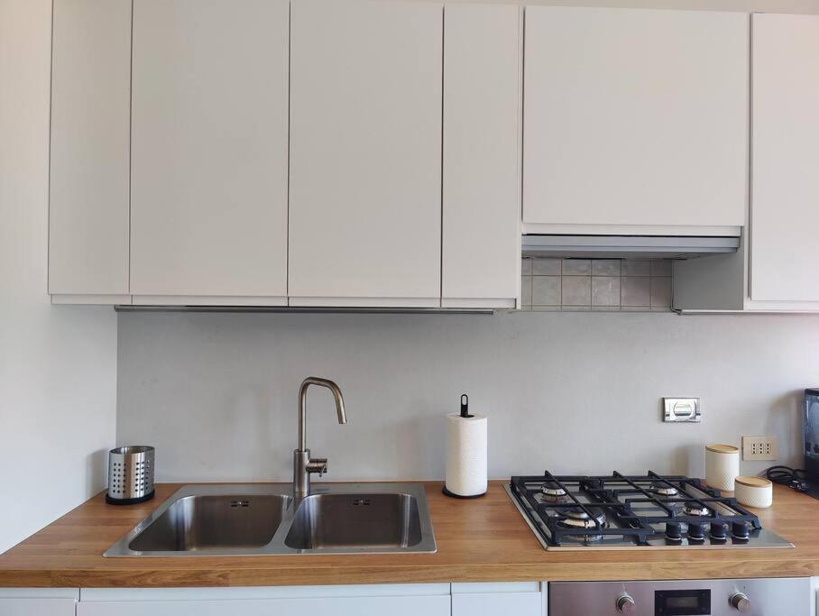 Culla Di Diego Box Auto, Sospesi Nel Cielo! Appartement